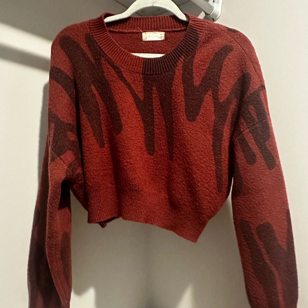 Altard State Cropped Sweater